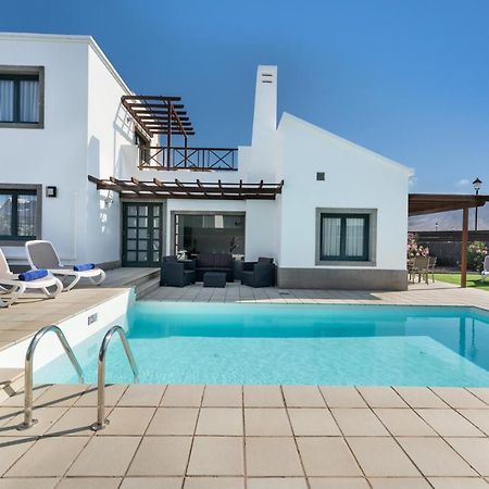 Villas Camelot By Escape Home Playa Blanca  Esterno foto